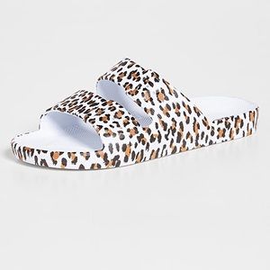 Freedom Moses size EU 36-37 white Leopard